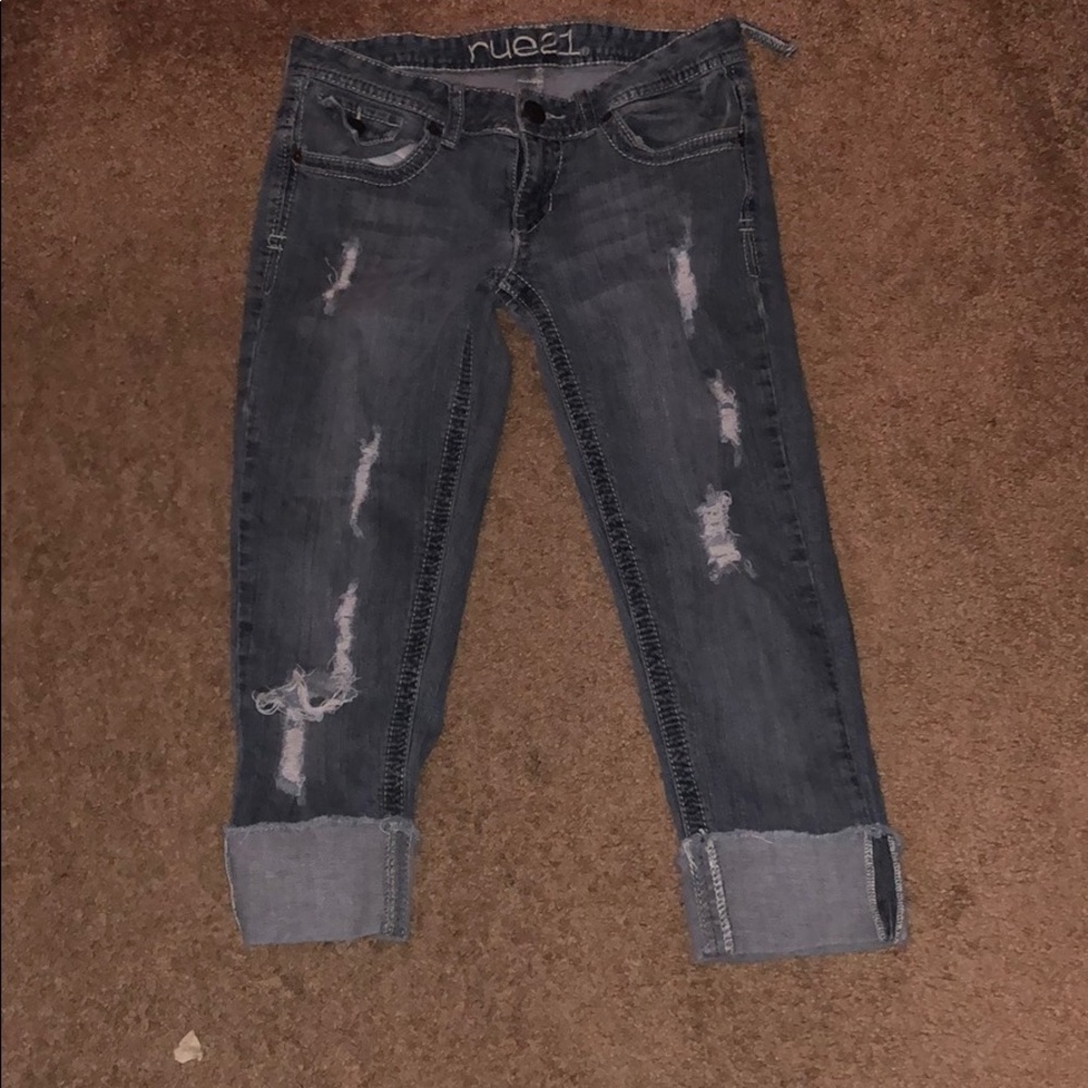 capri pants